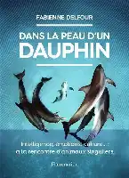 Description de l'image par IA : Couverture de livre avec dauphins sous-marins, titre en français.