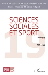 Couverture de La gamification du sport. L’expérience croisée du pratiquant et du spectateur connectés à l’espace de jeu